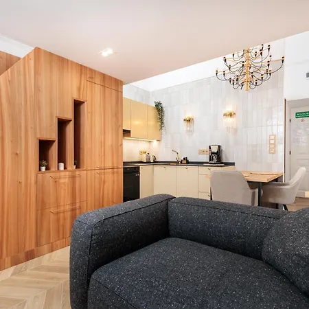 Urban Light - 3' Main Square - By Upstairs * Cracóvia